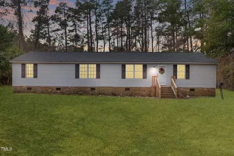 550 Old Mail Rd, Southern Pines, NC 28387