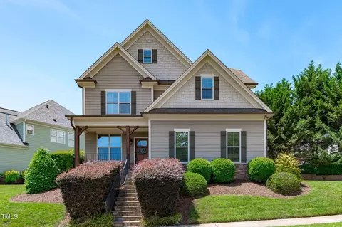 2712 Peachleaf St, Raleigh, NC 27614