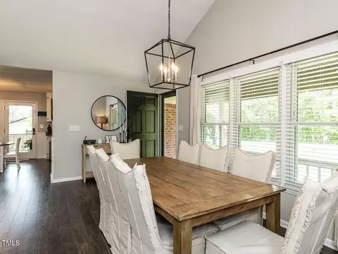 Dining - 235 Stephenson Rd, Benson, NC 27504 photo 2 of 5