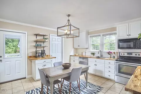 909 Goodwin Rd, Durham, NC 27712 photo 9