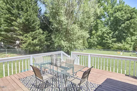 909 Goodwin Rd, Durham, NC 27712 photo 20