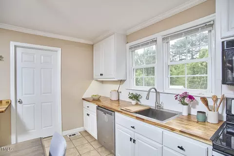 909 Goodwin Rd, Durham, NC 27712 photo 12