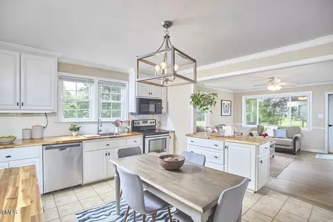 909 Goodwin Rd, Durham, NC 27712 photo 10