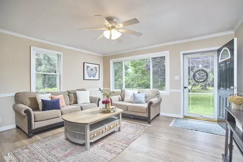 909 Goodwin Rd, Durham, NC 27712 photo 5