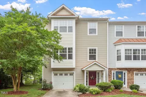 11925 Field Towne Ln, Raleigh, NC 27614