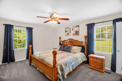 Bedroom - 658 Drumheller Rd, Clemmons, NC 27012 photo 1 of 6
