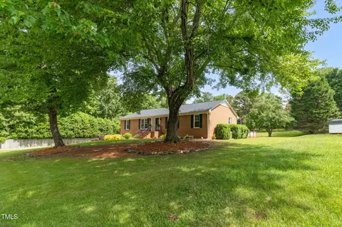 Exterior - 658 Drumheller Rd, Clemmons, NC 27012 photo 2 of 8