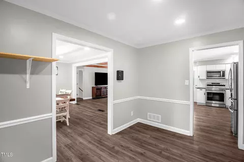 Entry Way - 658 Drumheller Rd, Clemmons, NC 27012 photo 2 of 3