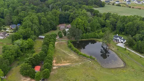 5237 Christian Light Rd, Fuquay Varina, NC 27526