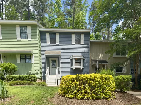 5767 Forest Lawn Ct, Raleigh, NC 27612