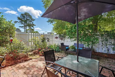 Exterior - 203 Marlowe Dr, Dunn, NC 28334 photo 5 of 10