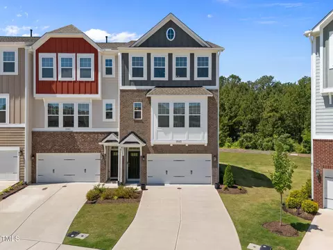 1043 Islip Pl, Durham, NC 27703
