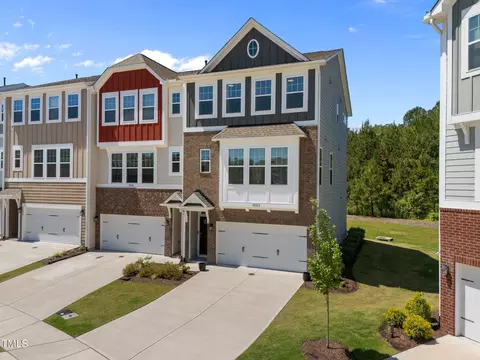 1043 Islip Pl, Durham, NC 27703 photo 3
