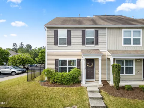 100 Stratford Lakes Dr #361, Durham, NC 27713
