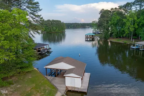 423 Flat Rock Rd, Henrico, NC 27842