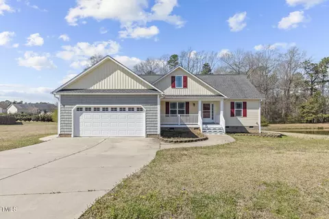 25 Mannford Ln, Angier, NC 27501