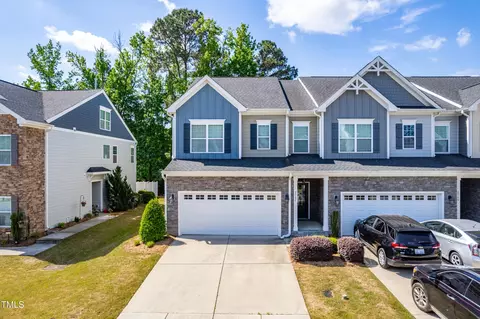 2727 Masonboro Ferry Dr, Apex, NC 27502
