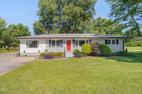704 S Mineral Springs Rd, Durham, NC 27703