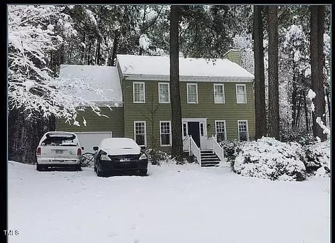 14 Striding Ridge Ct, Durham, NC 27713