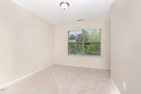 Bedroom - 172 Token House Rd, Durham, NC 27703 photo 4 of 5
