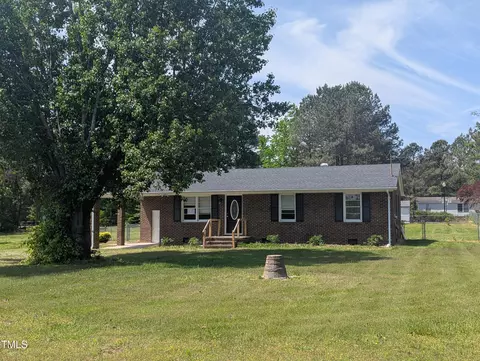 1064 Abbott Rd, Henderson, NC 27537