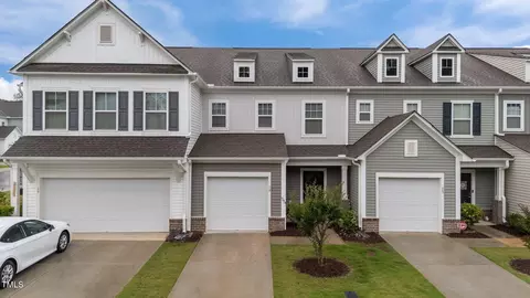 19 Willow Green Dr, Clayton, NC 27527