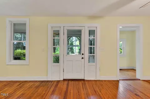 Entry Way - 260 E New England Ave, Pinebluff, NC 28373 photo 1 of 1