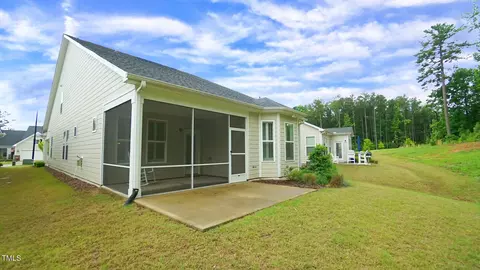 1009 Morrison Dr, Durham, NC 27703 photo 4