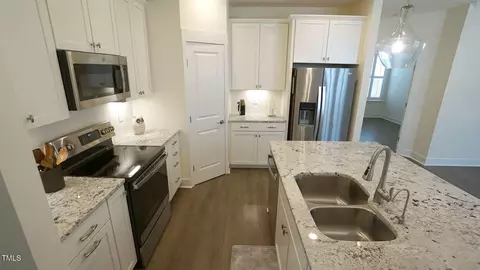 1009 Morrison Dr, Durham, NC 27703 photo 24