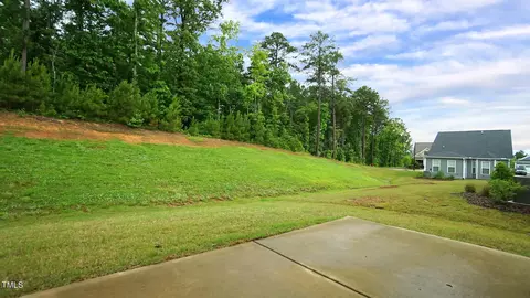 1009 Morrison Dr, Durham, NC 27703 photo 5