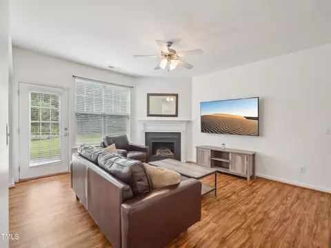 Living - 13 Pegram Ct, Durham, NC 27703 photo 3 of 4