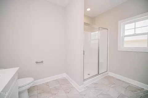 Bath - 219 Crescent Dr, Dunn, NC 28334 photo 4 of 5