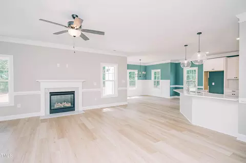 Living - 219 Crescent Dr, Dunn, NC 28334 photo 8 of 8