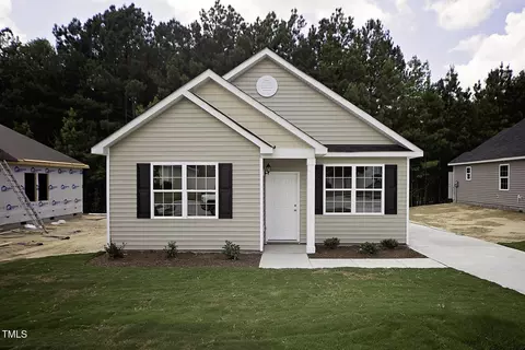 109 Ambergate Ct, Rocky Mount, NC 27804