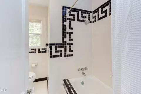 Bath - 800 E Forest Hills Blvd, Durham, NC 27707 photo 4 of 7