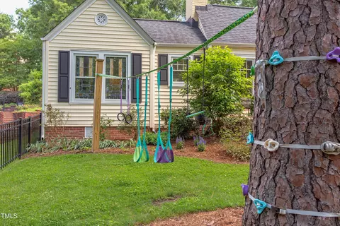 Exterior - 800 E Forest Hills Blvd, Durham, NC 27707 photo 15 of 32