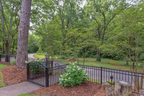 Exterior - 800 E Forest Hills Blvd, Durham, NC 27707 photo 17 of 32