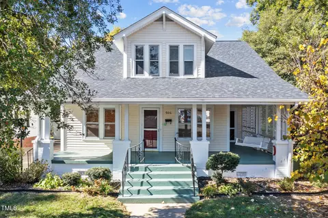 504 Hillcrest Ave, Burlington, NC 27215