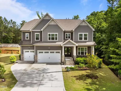 420 Creekhurst Pl, Cary, NC 27519