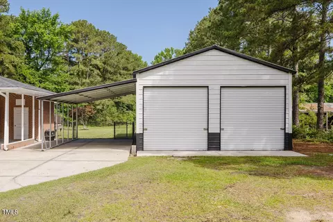 64 Red House Rd, Smithfield, NC 27577 photo 5