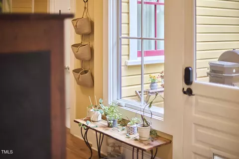 Entry Way - 813 Burch Ave, Durham, NC 27701 photo 7 of 13