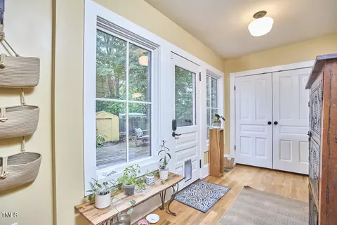 Entry Way - 813 Burch Ave, Durham, NC 27701 photo 6 of 13