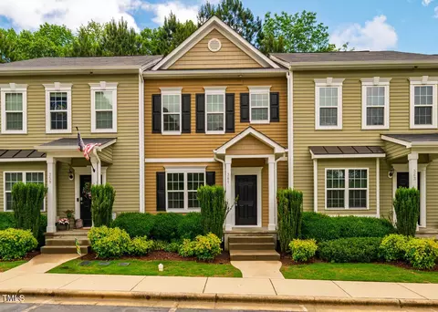 361 Anterbury Dr, Apex, NC 27502