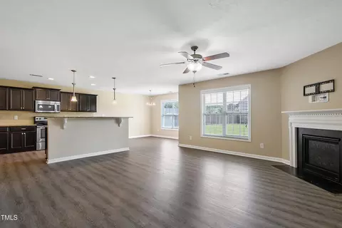 949 Raspberry Rd, Stedman, NC 28391 photo 4