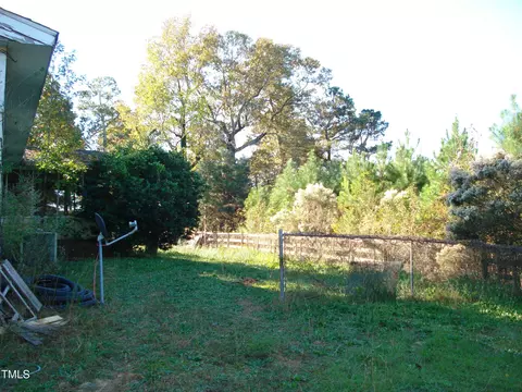 6383 Elevation Rd, Benson, NC 27504 photo 7