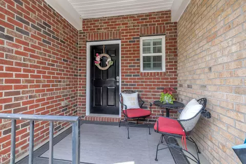 Exterior - 231 Grindstone Dr, Apex, NC 27502 photo 3 of 4