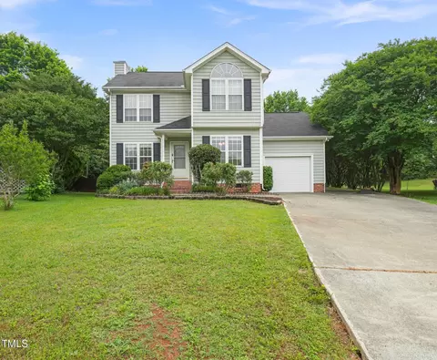 900 Borage Dr, Wake Forest, NC 27587