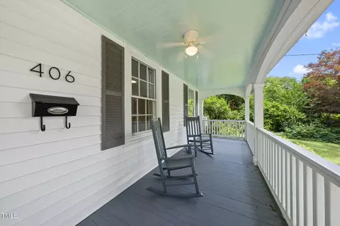 406 E Lee St, Smithfield, NC 27577 photo 5