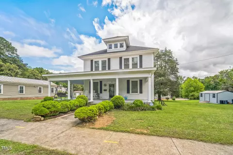 129 Battle Ave, Warrenton, NC 27589