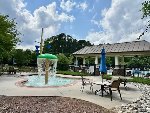 Exterior - 203 S Bend Dr, Durham, NC 27713 photo 5 of 5
